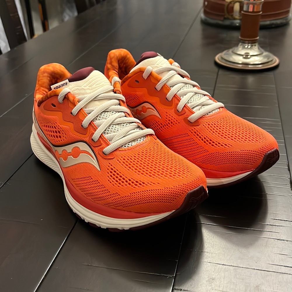 Saucony That’s How I Casserole Thanksgiving Ride 14 Shoes Sneakers Women’s 7